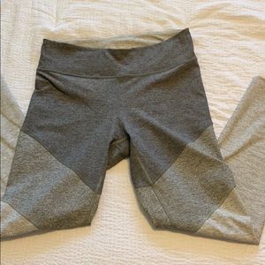 Outdoor Voices color block leggings